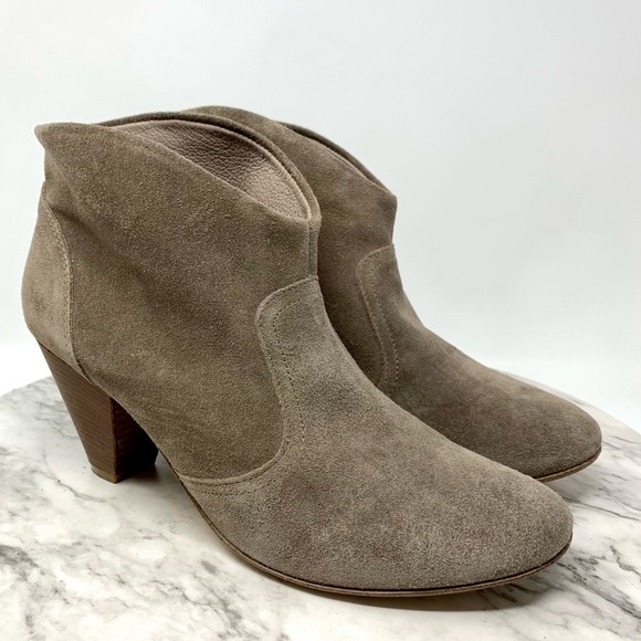 Steven By Steve Madden Shoes - Steven by Steve Madden Pembrook taupe suede ankle boots 8.5 classic neutral chic
